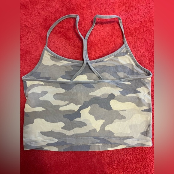 PINK Crop Tank Built in bra blue camo size small - Picture 2 of 3